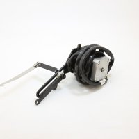 03040681 Отводчик верхней нити в сборе с мотором